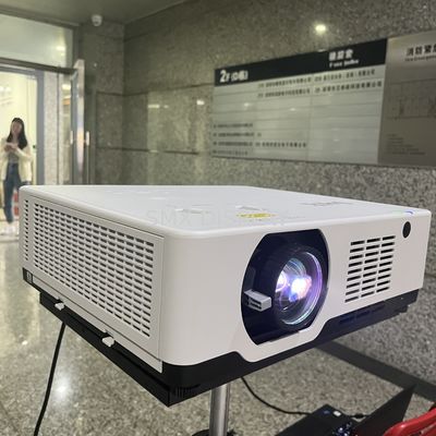 Kwaliteit OEM ODM Volledige HD 4K 3LCD Laserprojector, de Projector van Home Theater van de 360 graadprojectie Fabriek