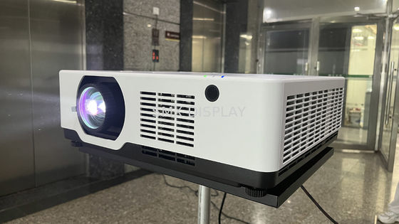 Kwaliteit De volledige Projector van HD SMX, de Projector van de 6500 Lumenlaser voor Huisbioskoop Fabriek